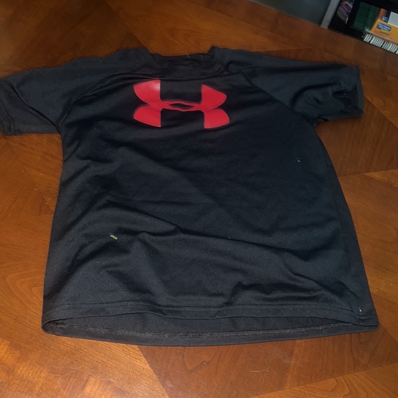 Like new Under Armor XL about DRIFIT Rare find - Picture 2 of 2